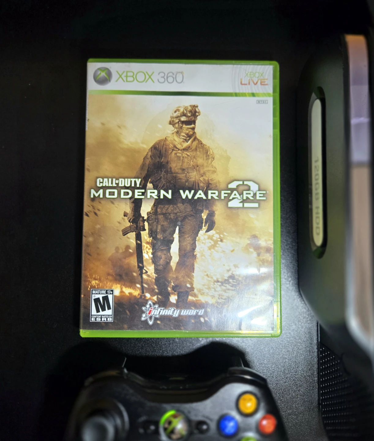 CLEAN XBOX 360 ELITE + CALL OF DUTY MW2 - photo 5