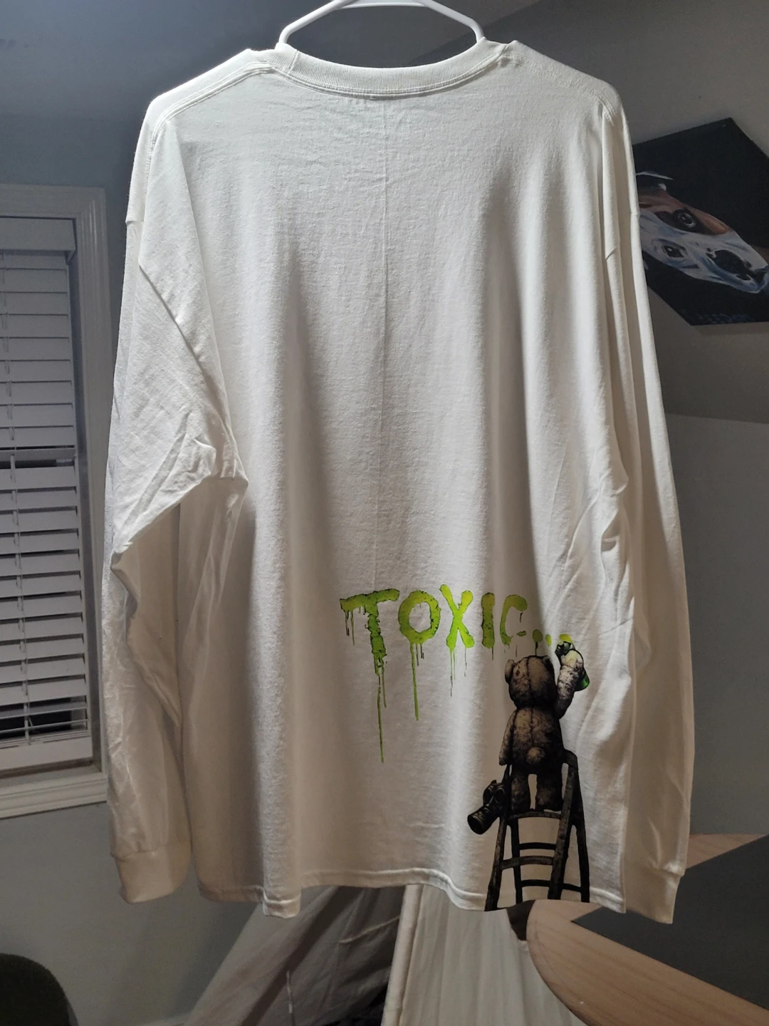 Gildan White Long Sleeve T-Shirt Toxic Bear Art Therapy - photo 2