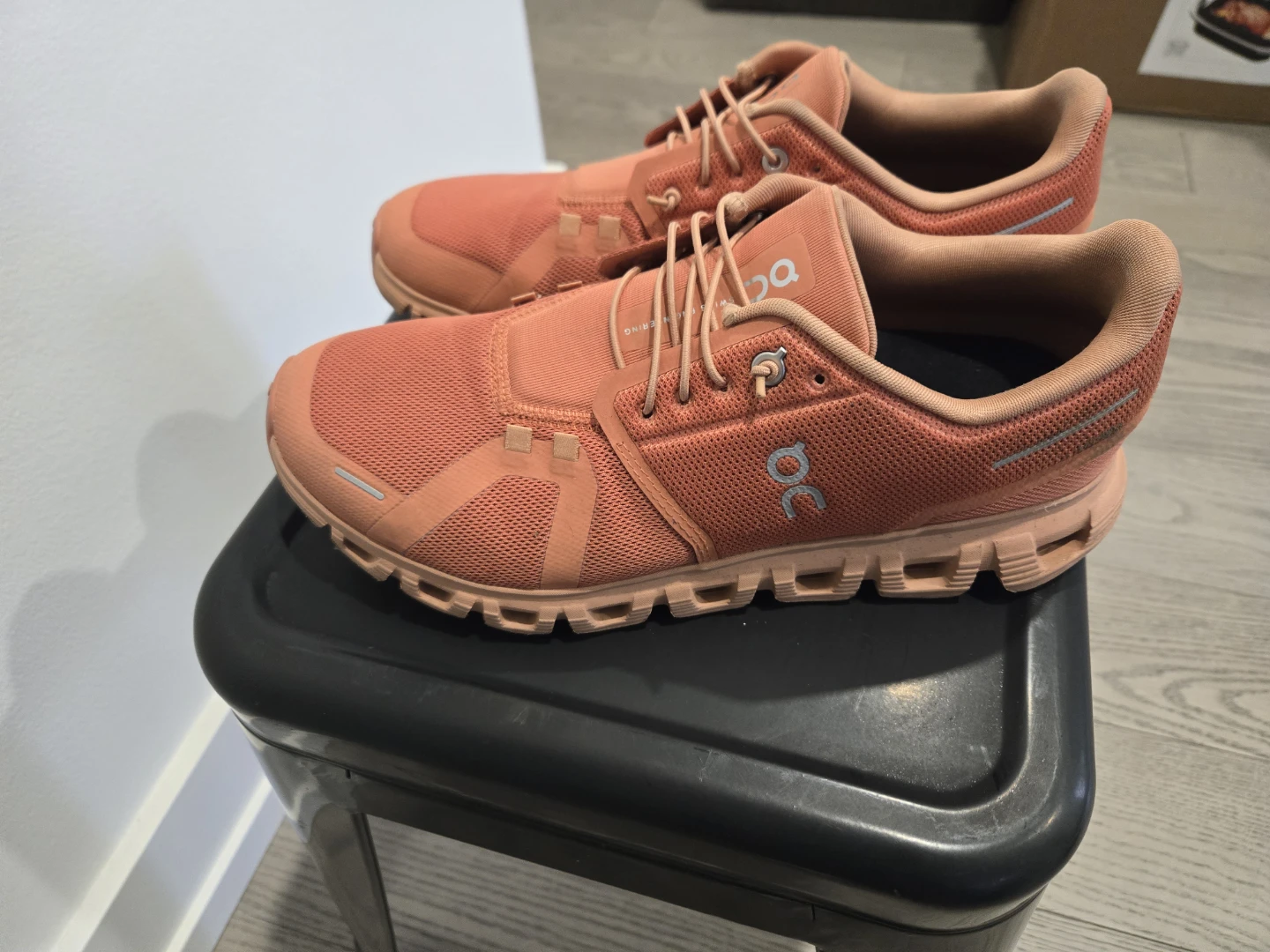 On Cloud Running Shoes - Coral - Size US M9 / EU 42.5