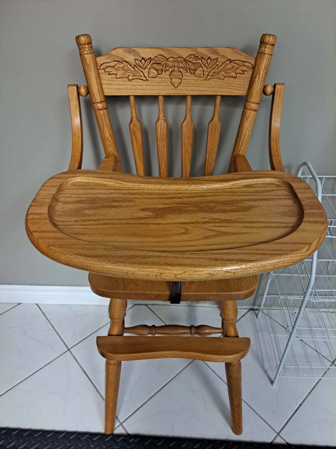 Solid Oak Wooden High Chair - photo 2