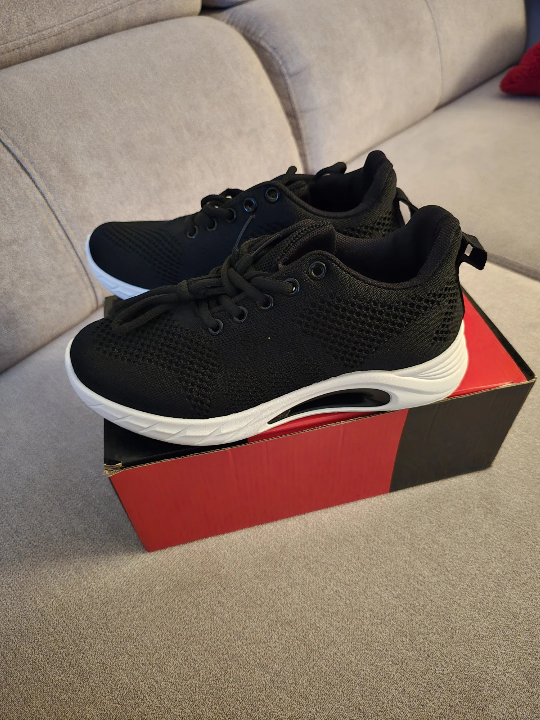 Black Sneakers - Size 38 - photo 2
