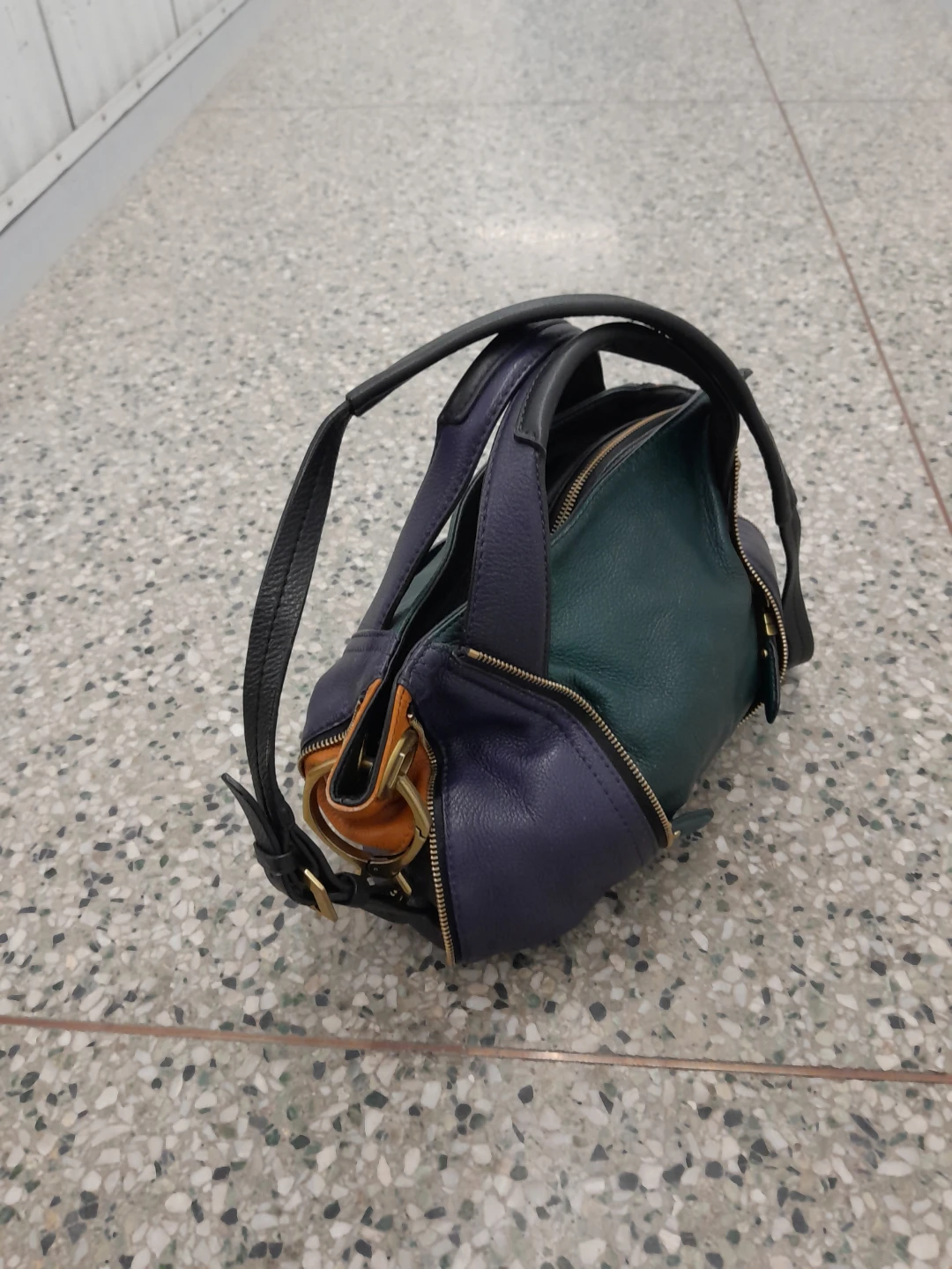 Colourblock Leather Shoulder Bag Original Oryany - photo 5
