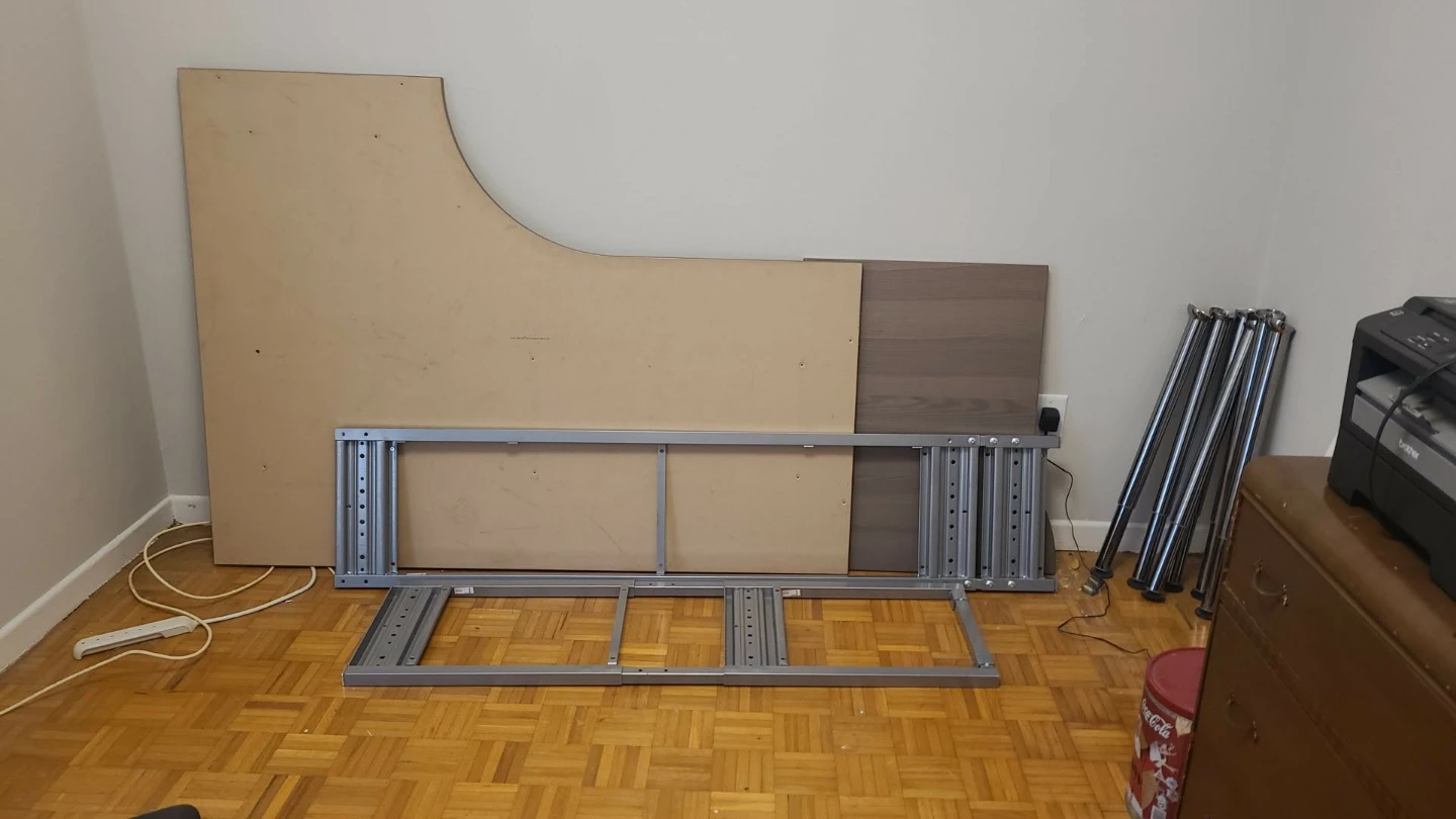 L-shaped desk with chair - photo 5