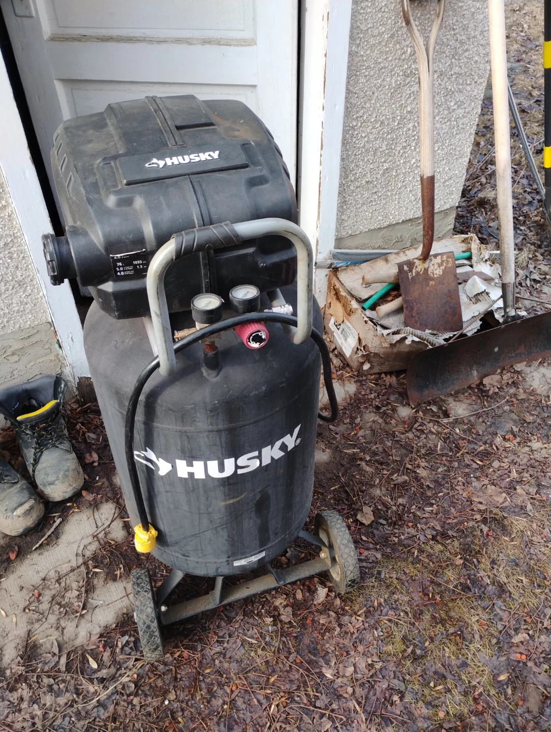 Husky 76L Air Compressor