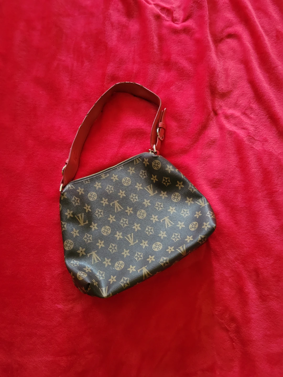 Louis Vuitton Monogram Shoulder Bag