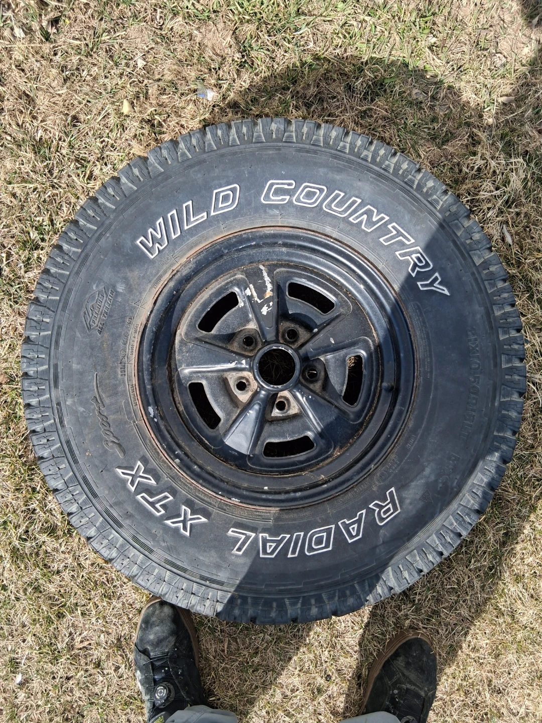 Wild Country Radial XTX Tire 31x10.50R15LT