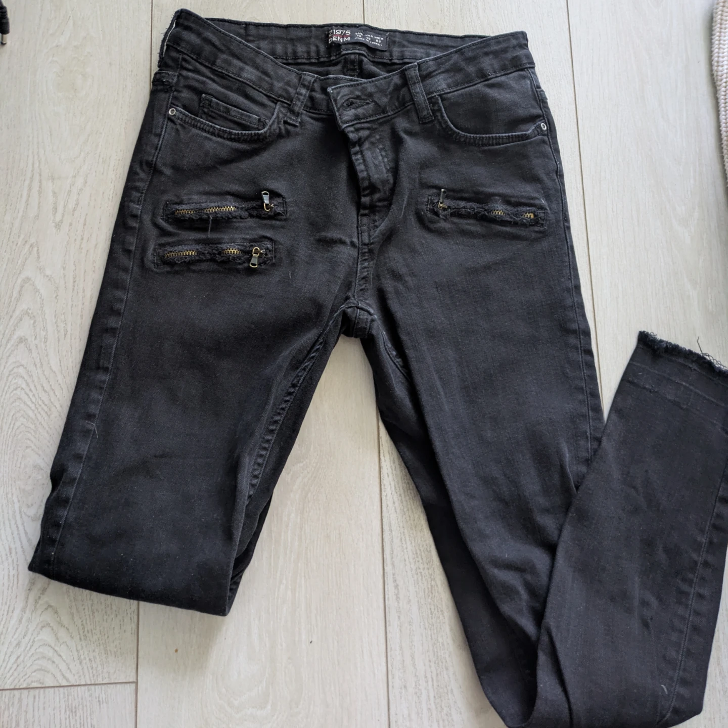 Zara Jeans - Size 6