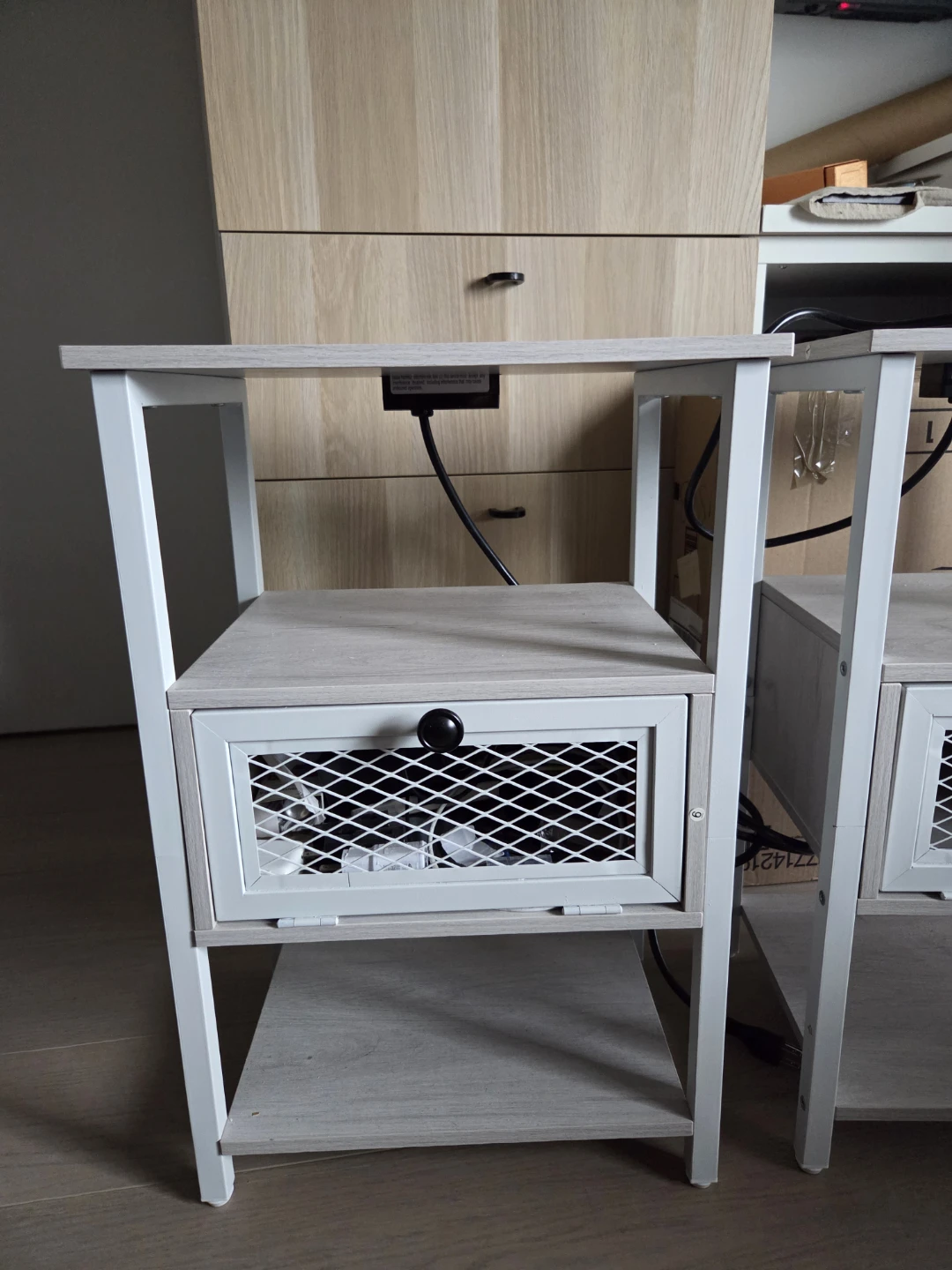 2 bedroom night stands with charging station - photo 2