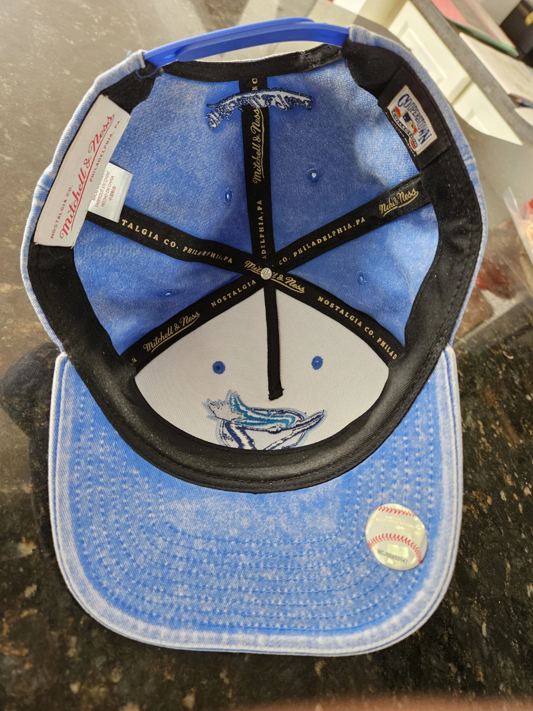 Mitchell & Ness Toronto Blue Jays Baseball hat - photo 3