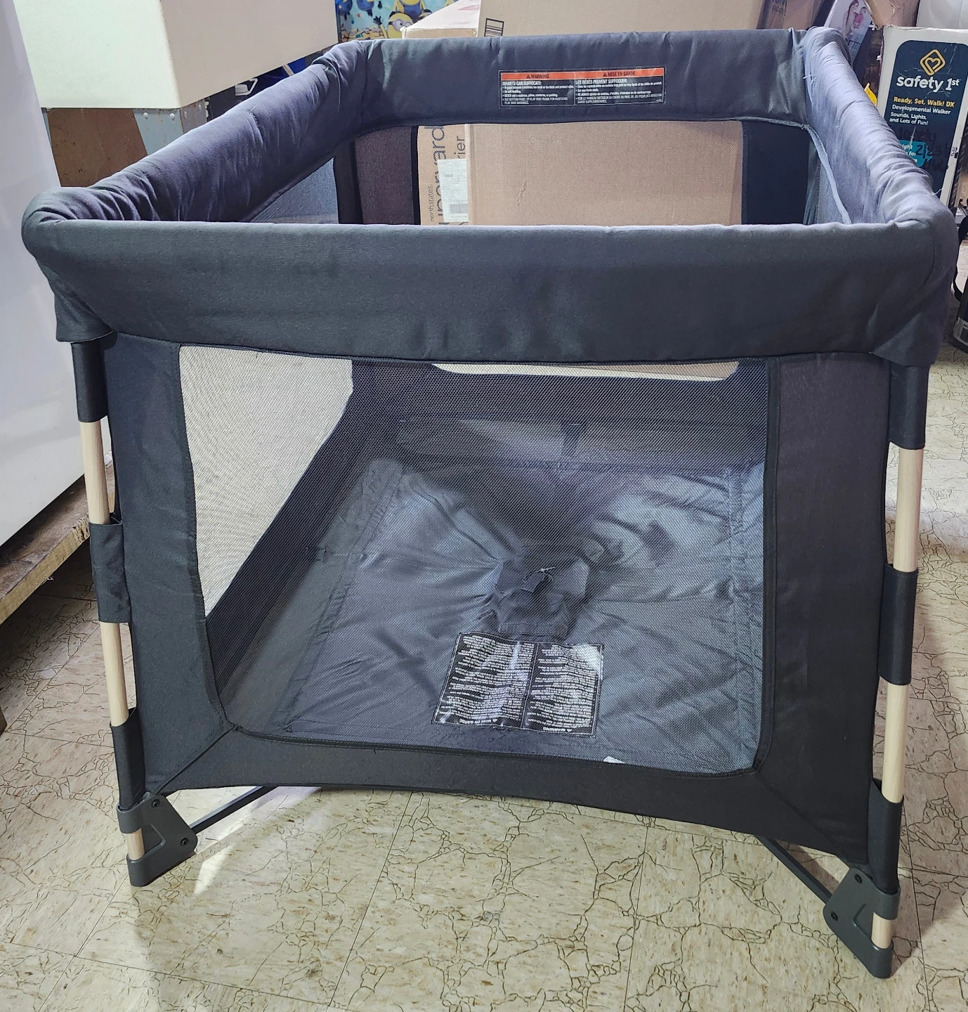 Maxi-Cosi Swift 3-in-1 Travel Play Yard Used - photo 3