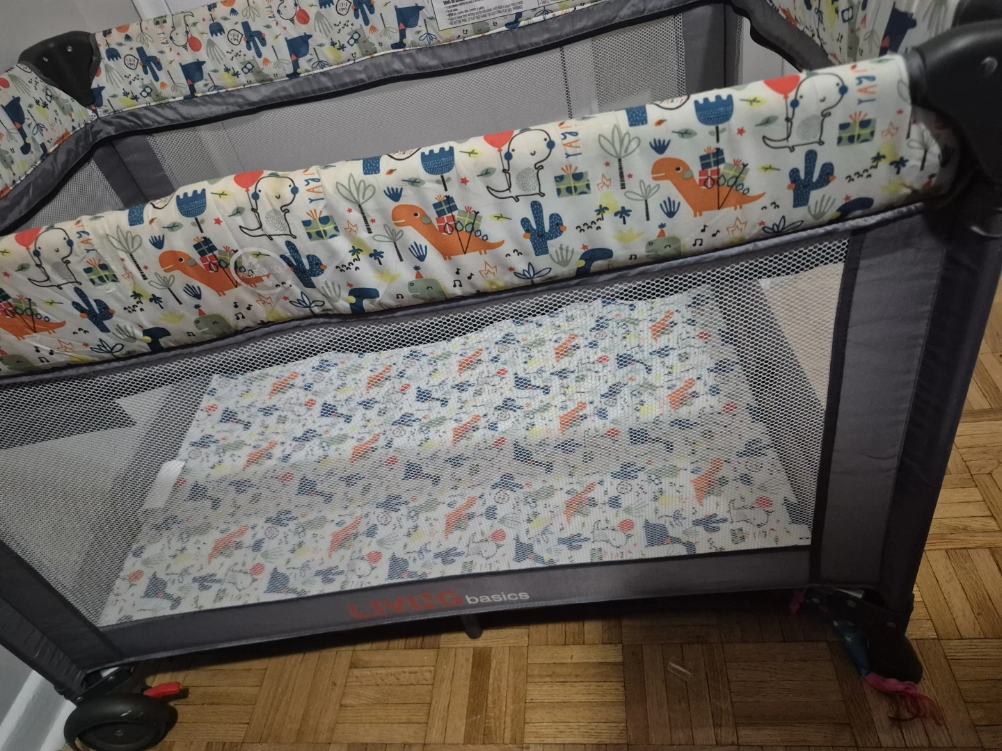 Graco Playpen / Crib - photo 4