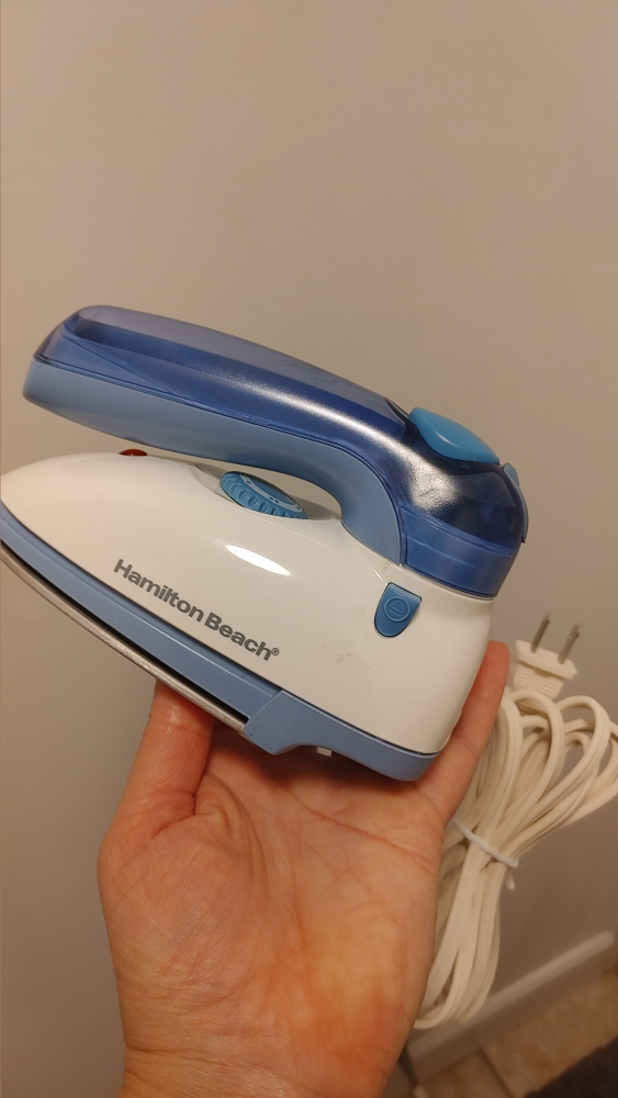 Hamilton Beach Travel Mini Iron - photo 3