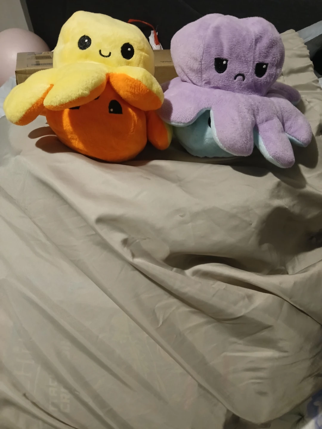 2 Reversible Octopus Plush Toys - photo 2