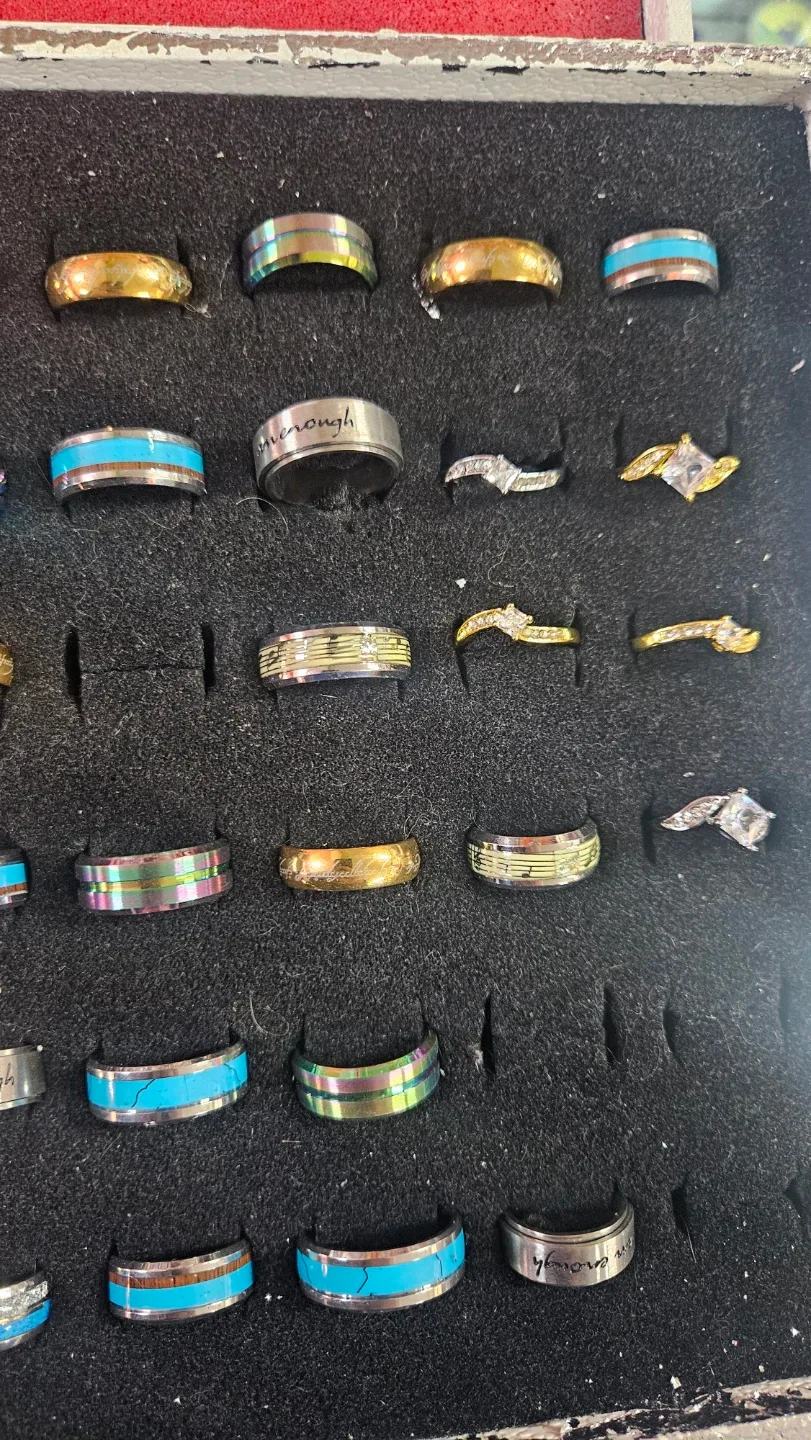 Assorted Men's and women's rings 2 for $25