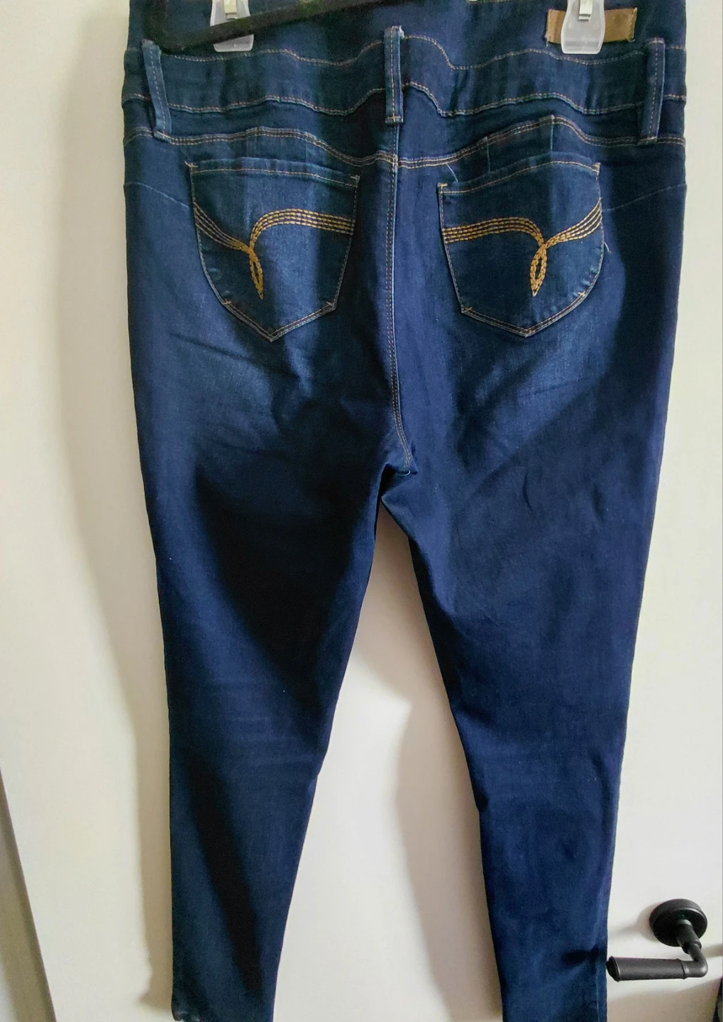 YMI High Rise Skinny Jeans Size 13 - photo 3