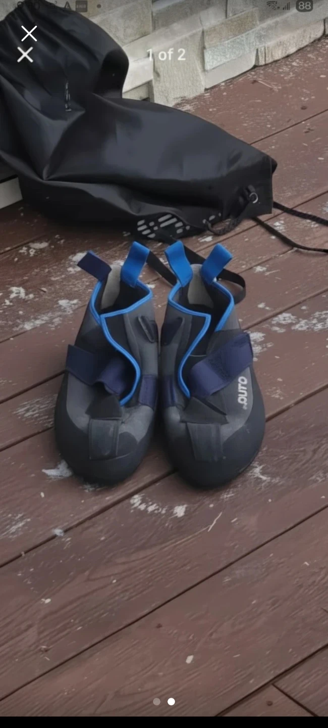 Climbing Shoes Size 10. Pick up Port moody