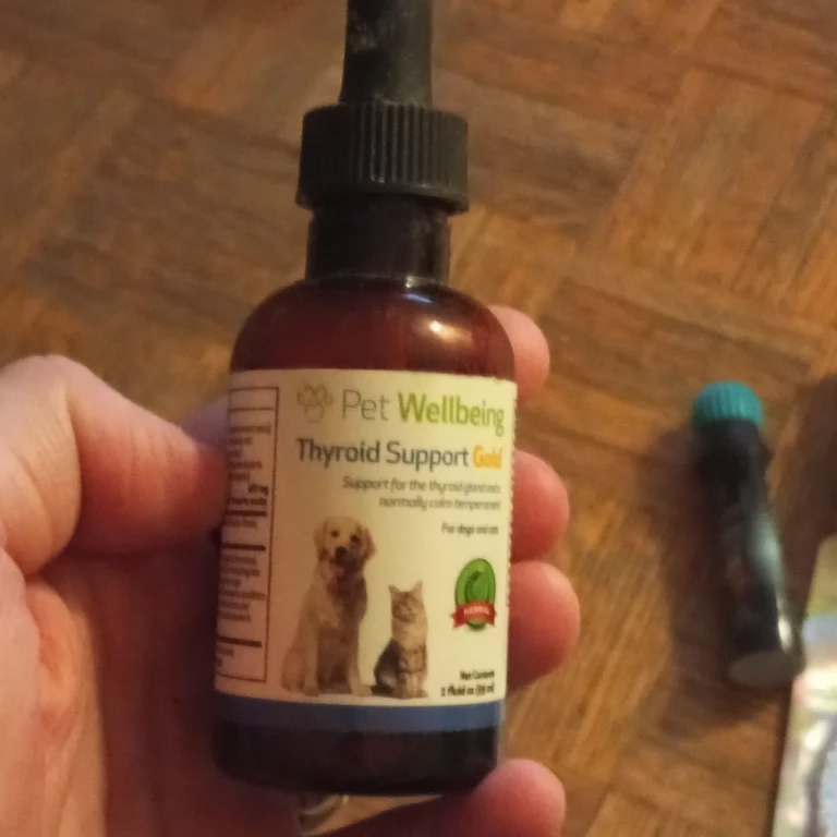 Pet Wellbeing Thyroid Support Gold for Dogs and Cats🌱
