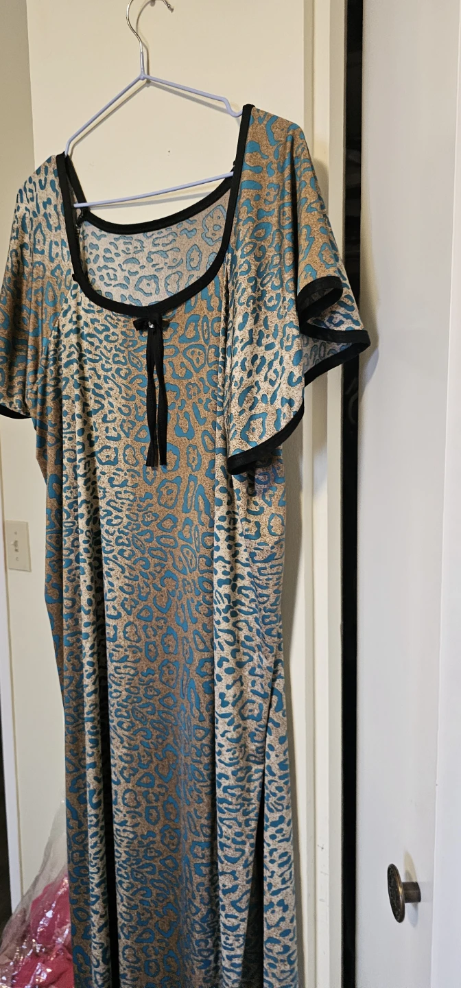 Women's Leopard Print Nightgown - photo 2