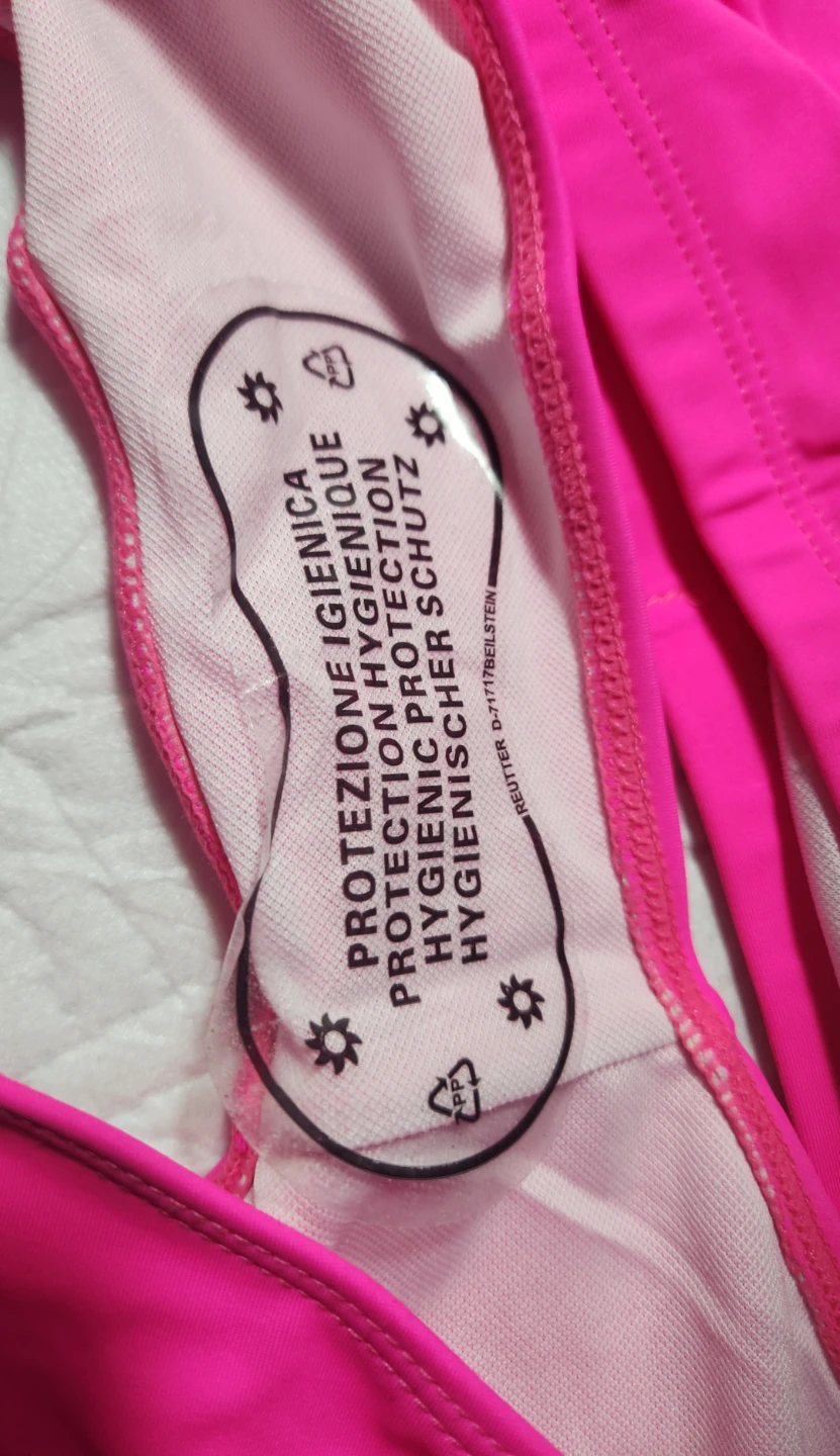 Hot Pink Bikini Swimsuit Size Medium - photo 3