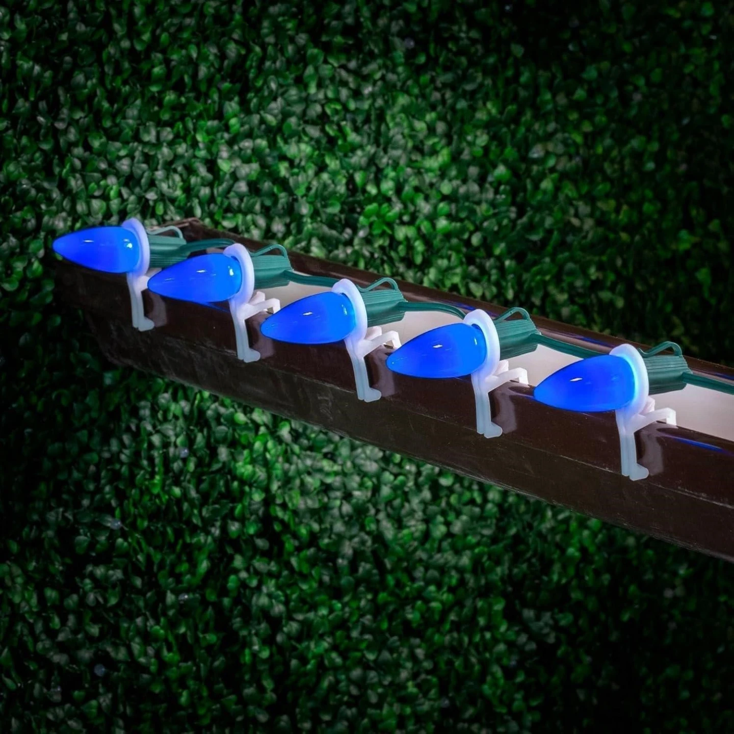 NoveltyLights C9 Blue Christmas Lights - 25ft