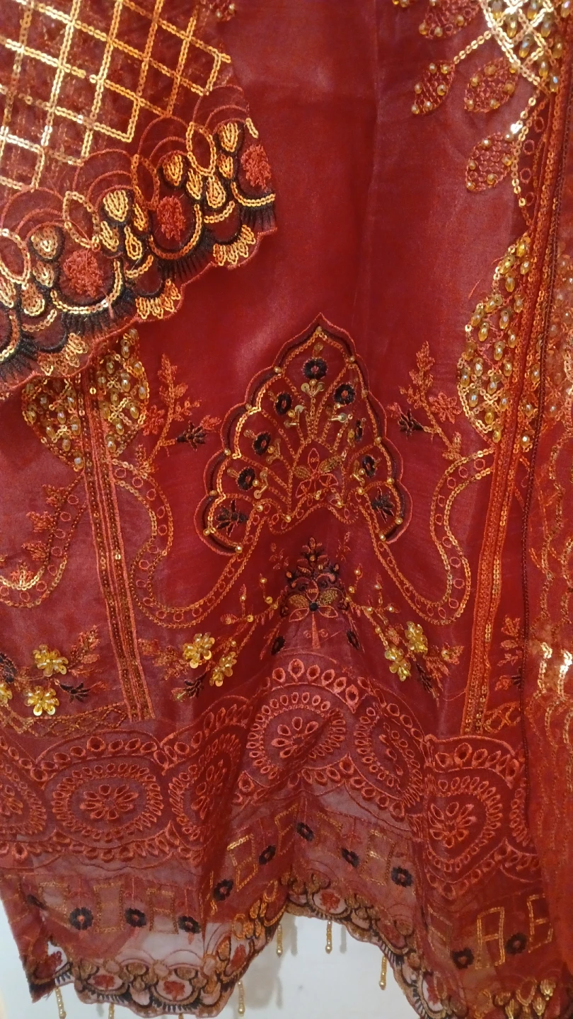 Red Embroidered Salwar Kameez with Dupatta - Size M - photo 3