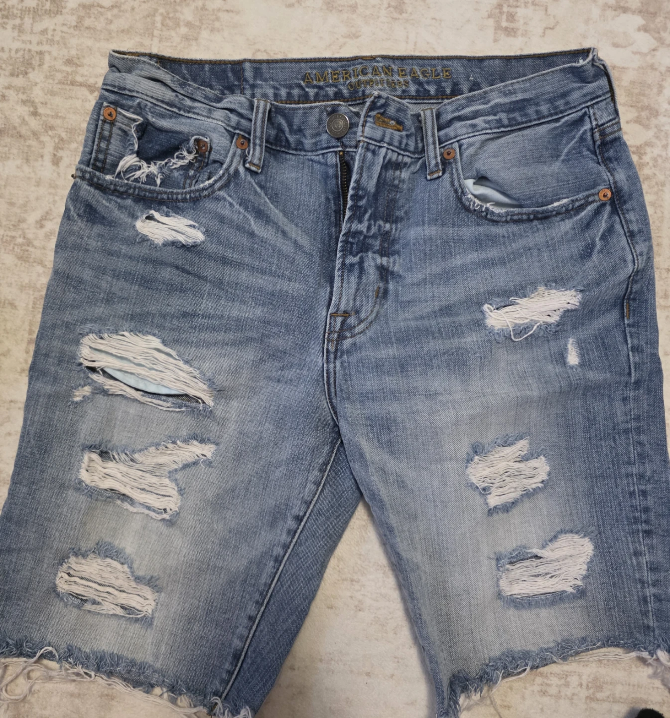 American Eagle Distressed Denim Shorts Men's Size 30