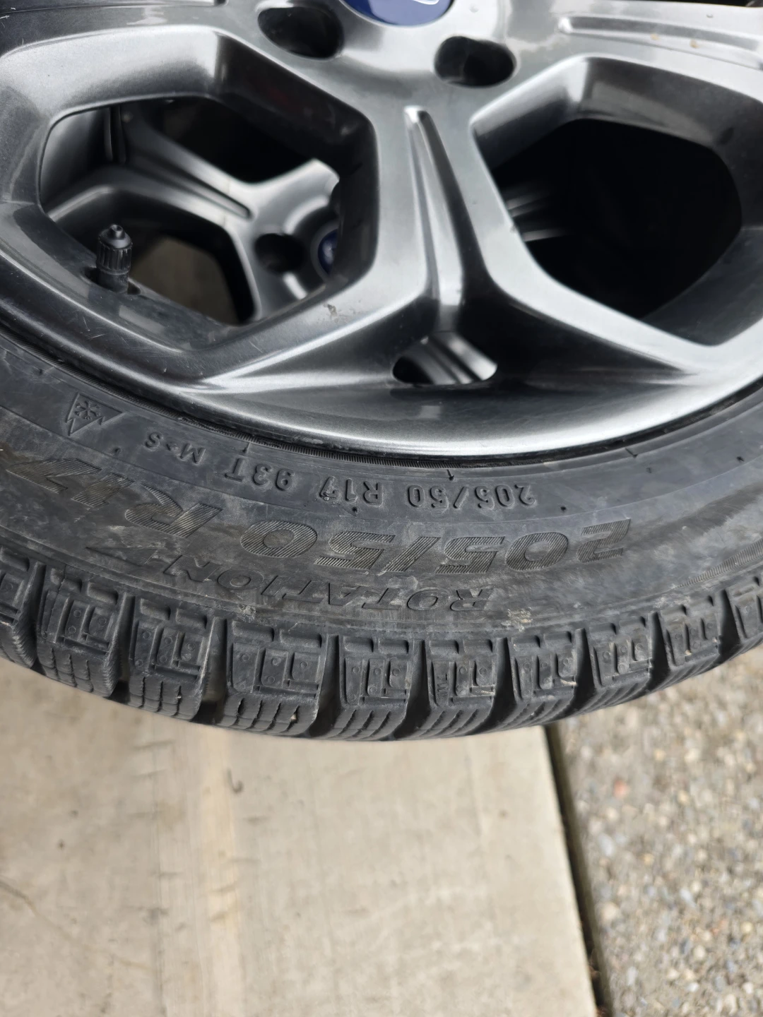 Ford ecosport/fiesta mags and tire - photo 3
