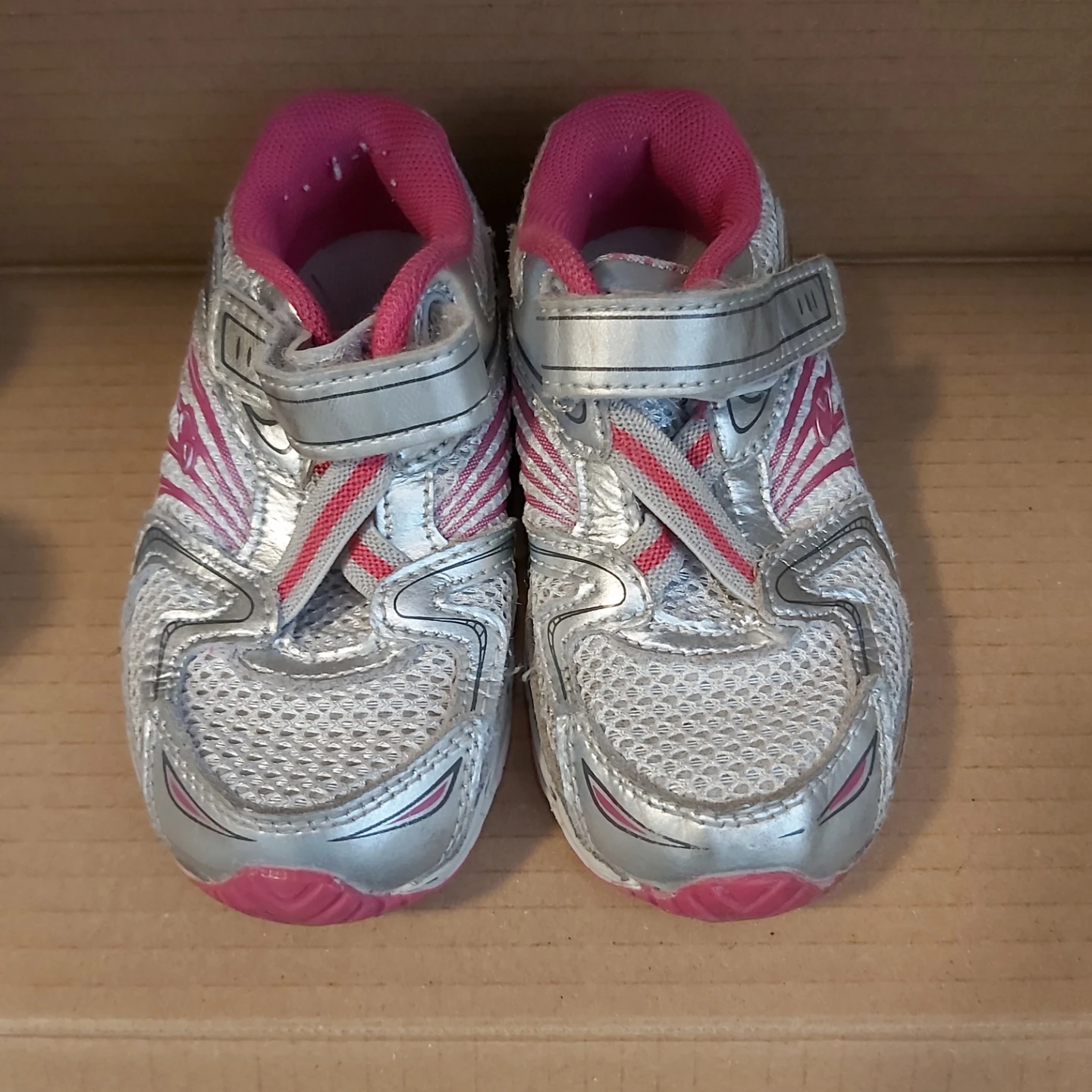 Nike 3 set kids running shoes size C9, C6, C7 - photo 5
