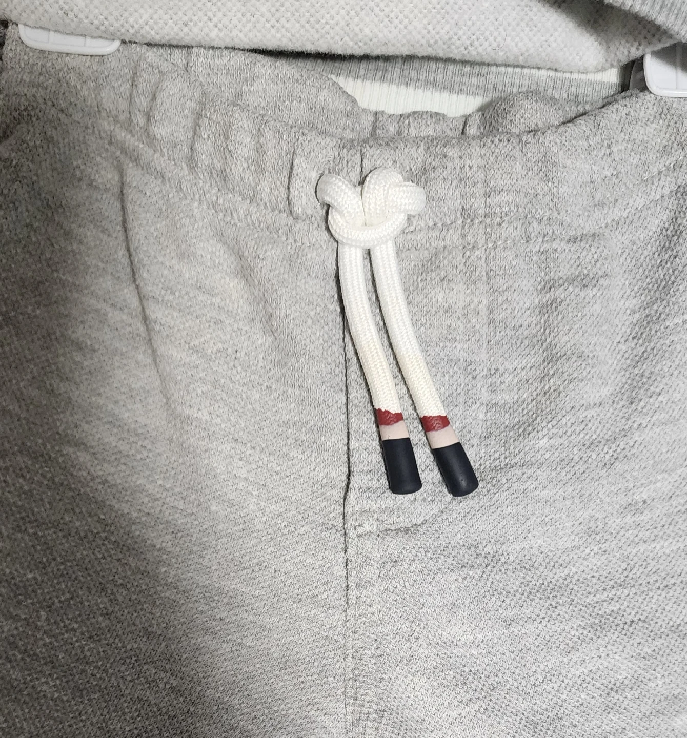 Tommy Hilfiger Baby Boys Gray Sweatshirt & Pants Set 6-9M - photo 3