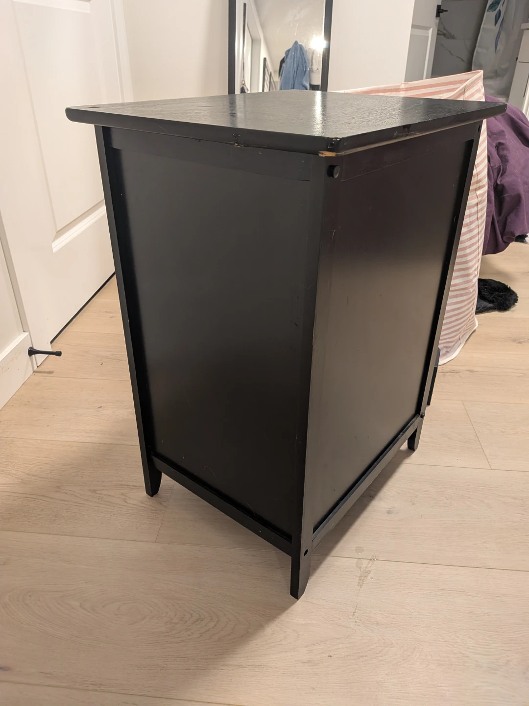 Bedside Table - photo 3