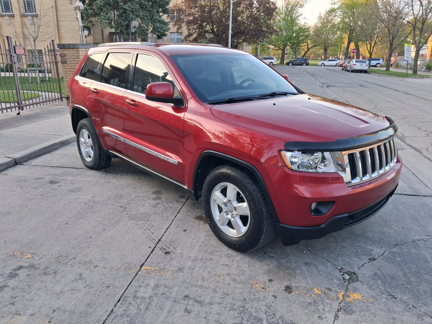 Jeep grand Cherokee - photo 2
