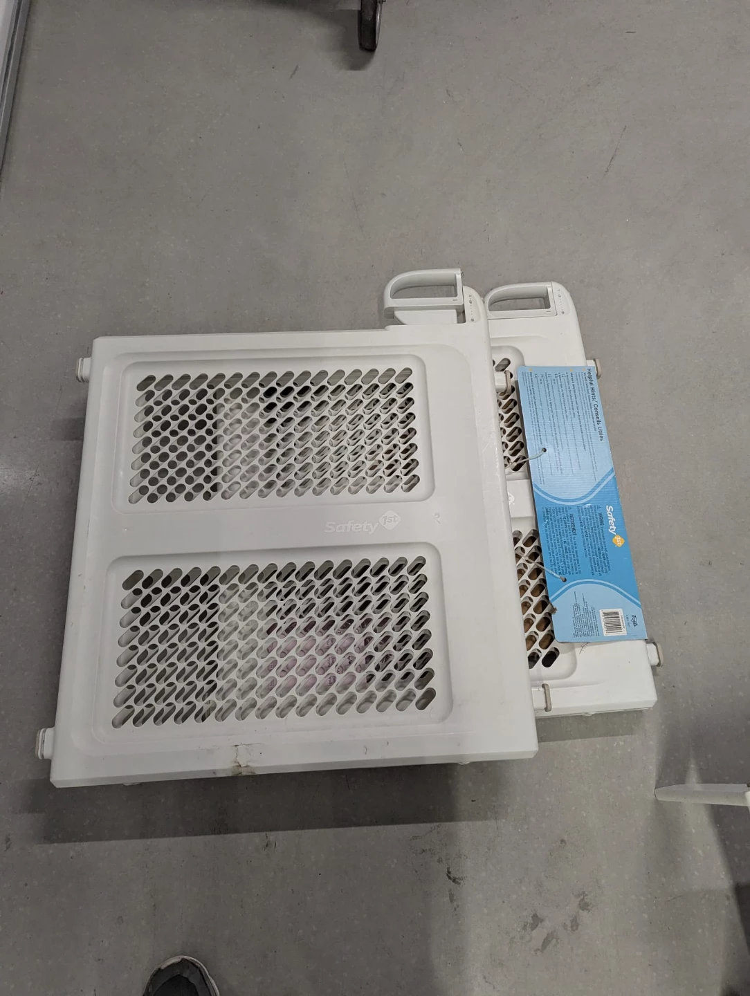 Safety 1st Baby Gate