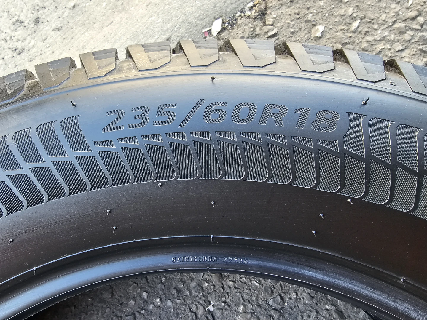 235/60 R18 MOTOMASTER WINTER TIRES - photo 2