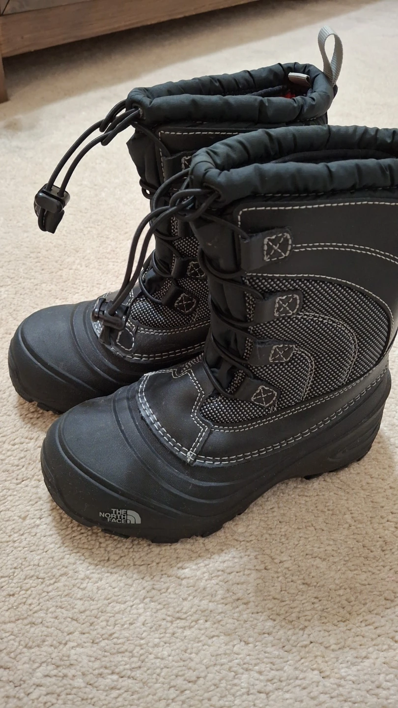 The North Face Waterproof Winter Boots - photo 2