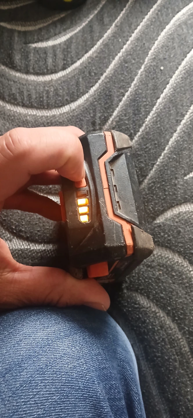 Ridgid Hyper Lithium Ion 18V Battery - photo 4