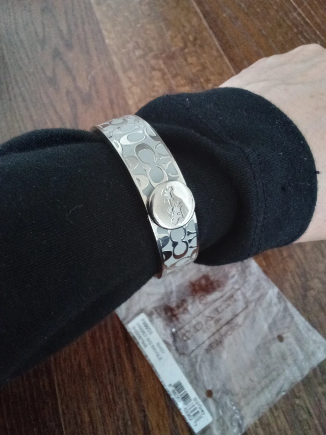 Coach Hinged Signature Bangle - photo 2