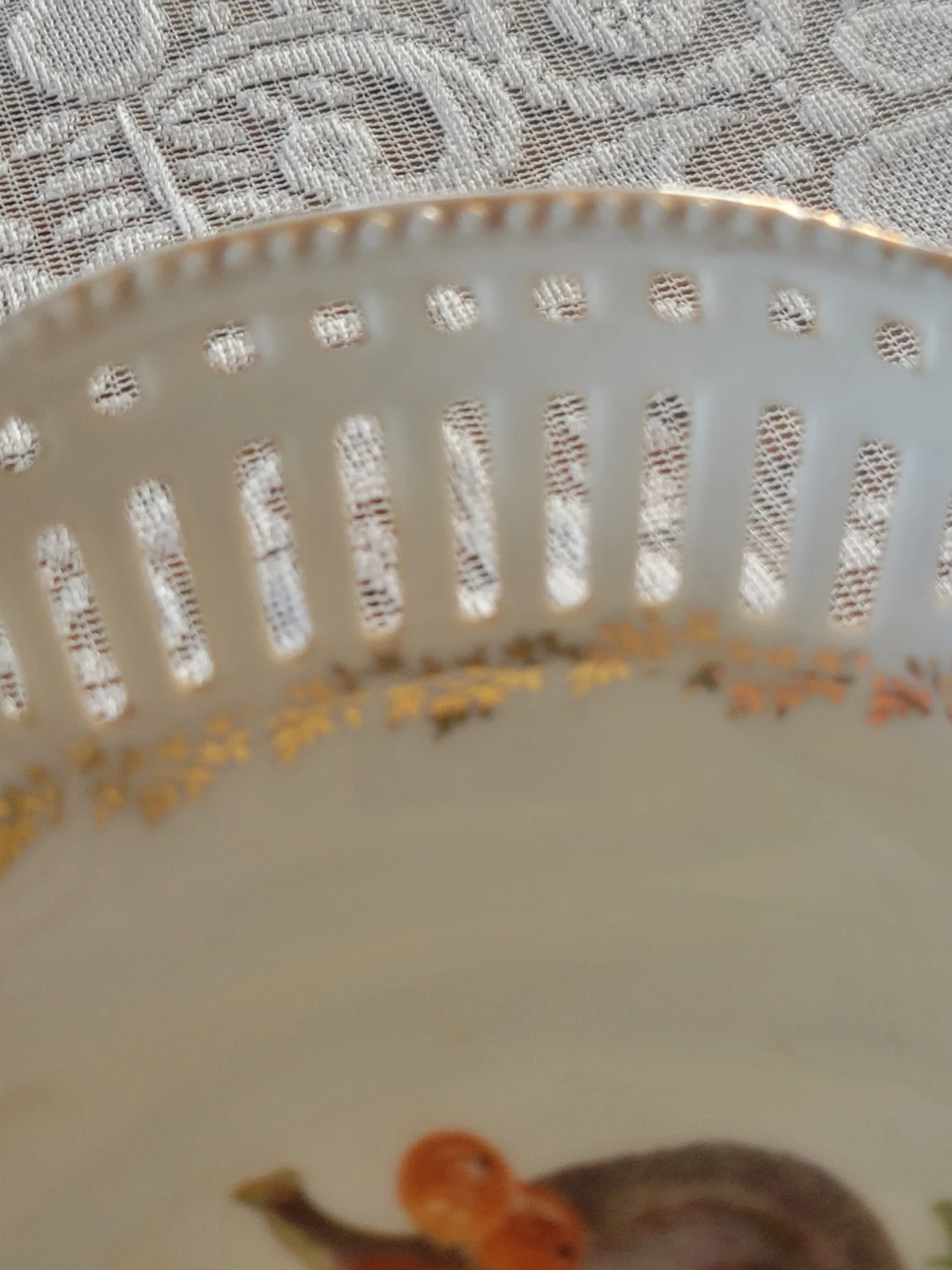 1950s German Reticulated Slotted Open Lace Fruit Bowl - photo 3