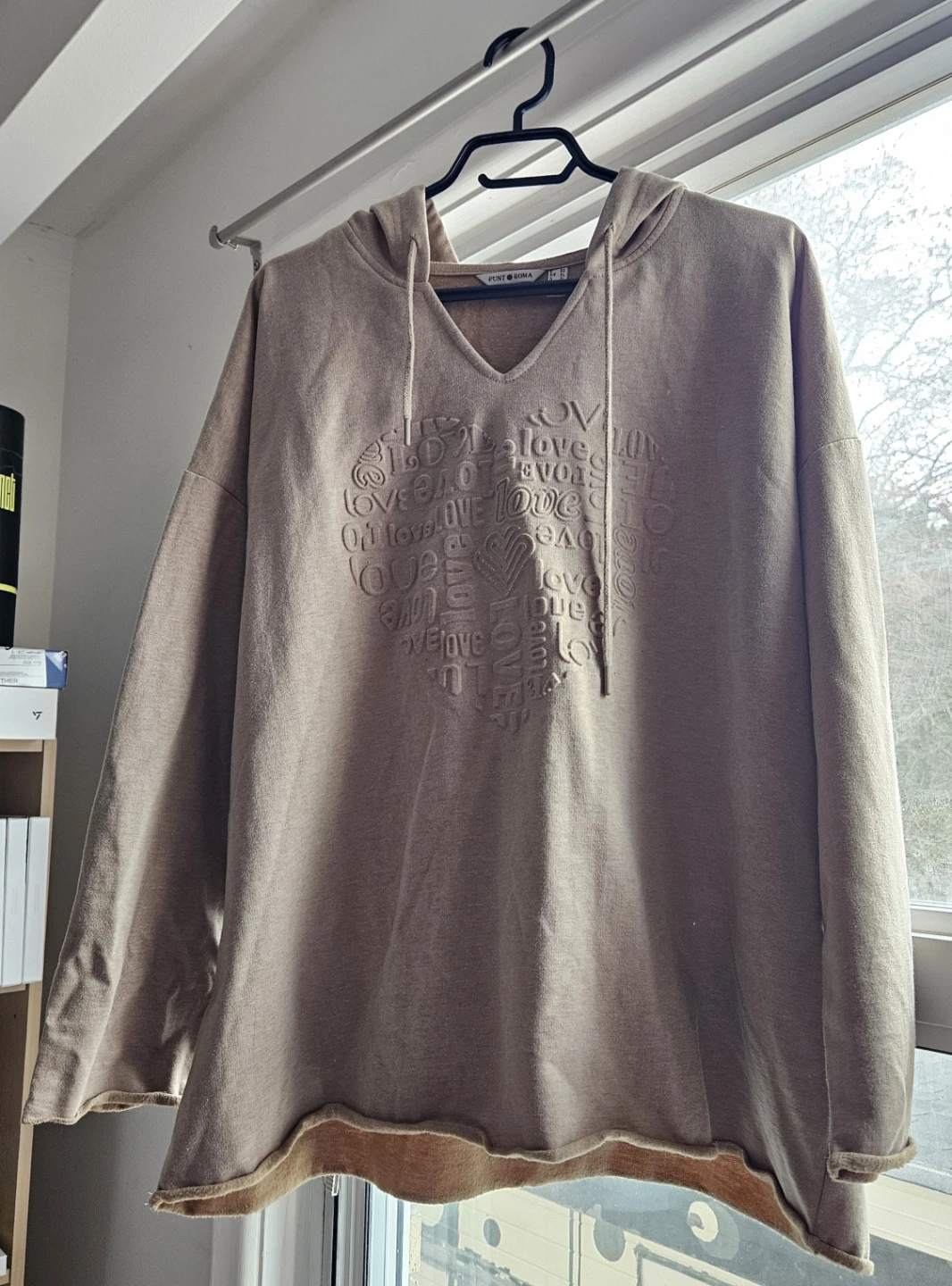 Punt Roma Beige Hoodie