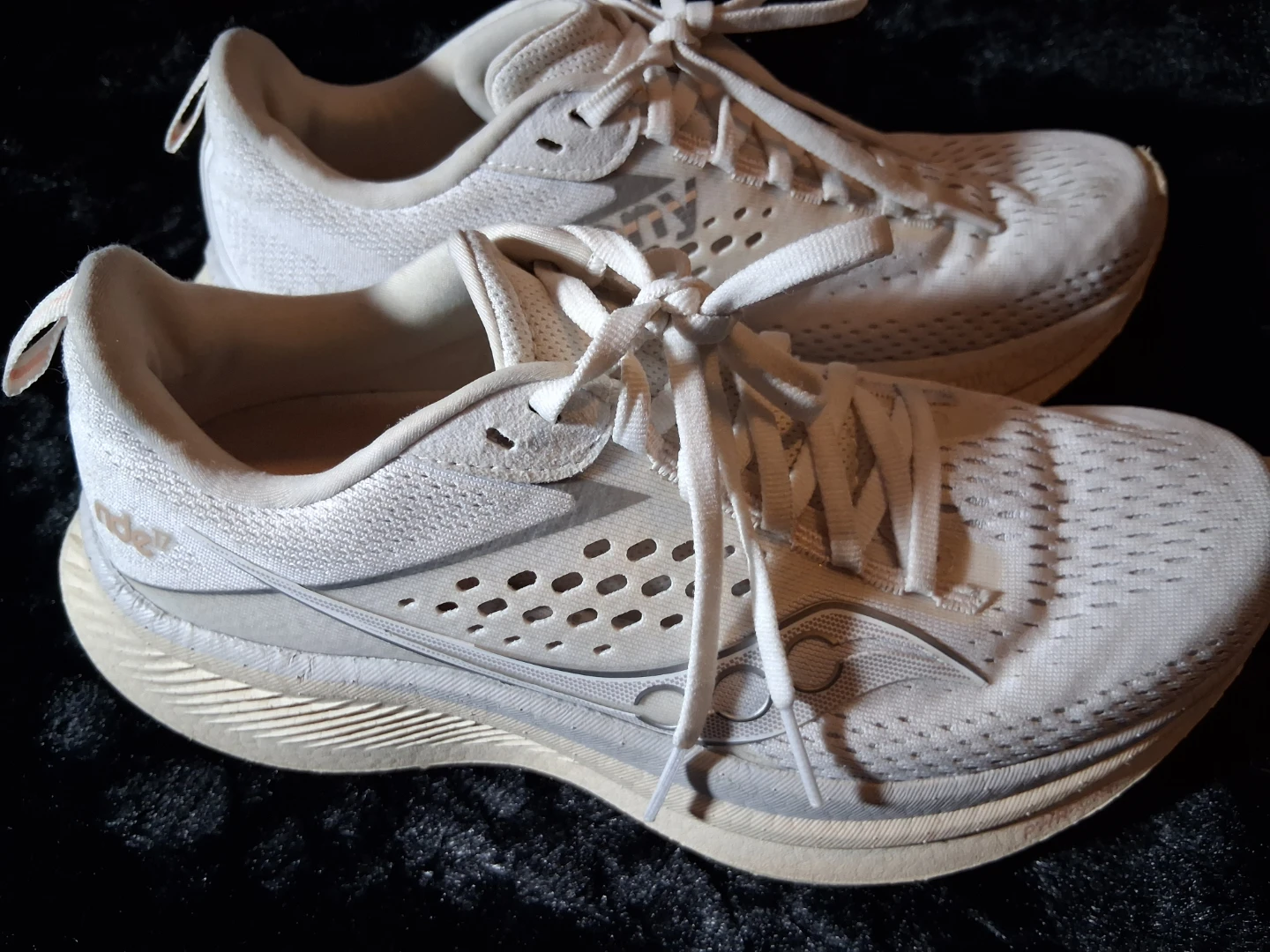 Saucony Running Shoes - White