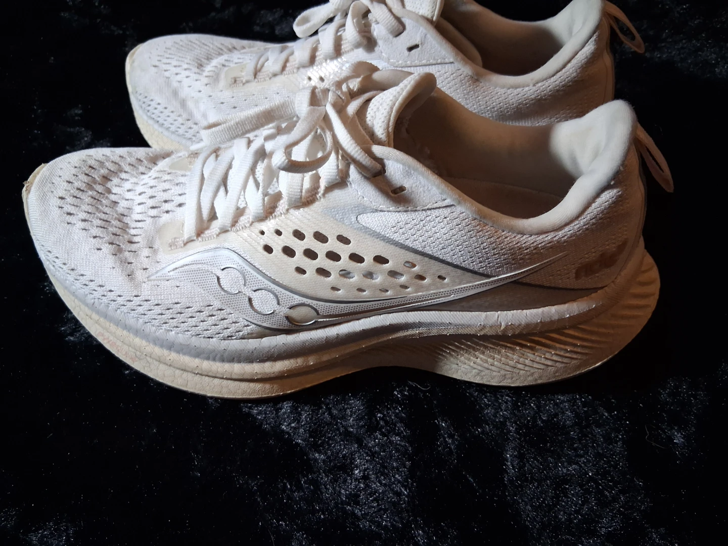 Saucony Running Shoes - White - photo 4