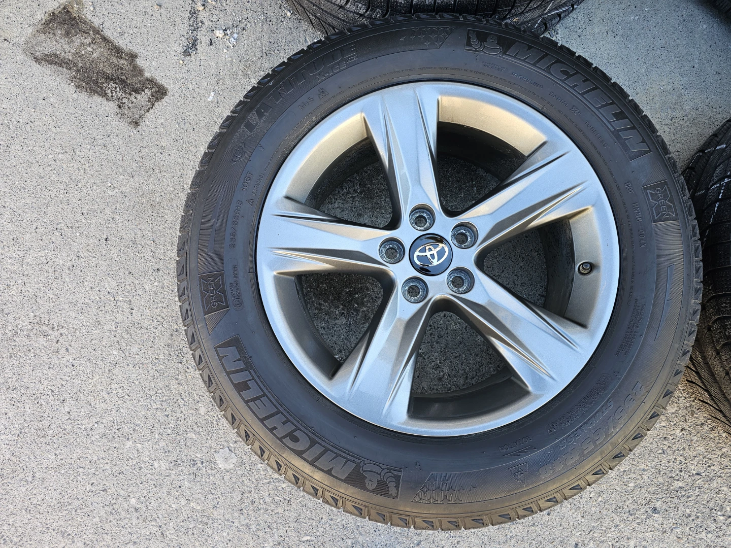 TOYOTA HIGHLANDER/LEXUS RX350 WINTER TIRES ON O.E.M RIMS - photo 5