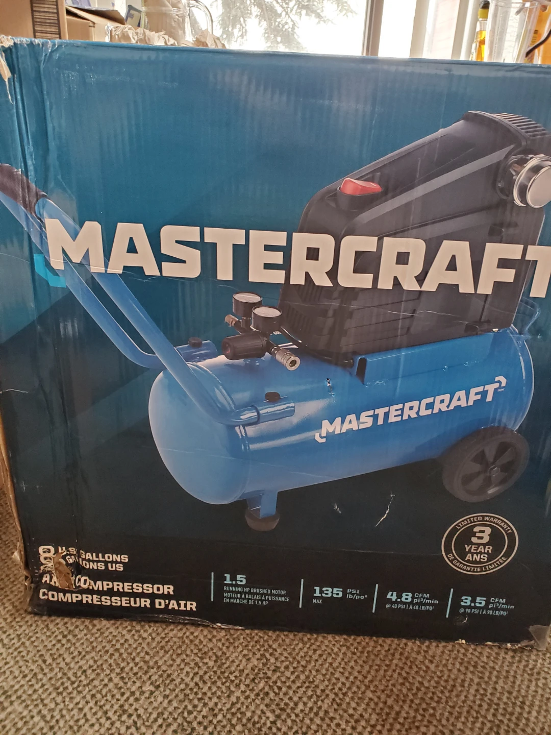 Mastercraft Air Compressor and 20-Piece Accessory Kit