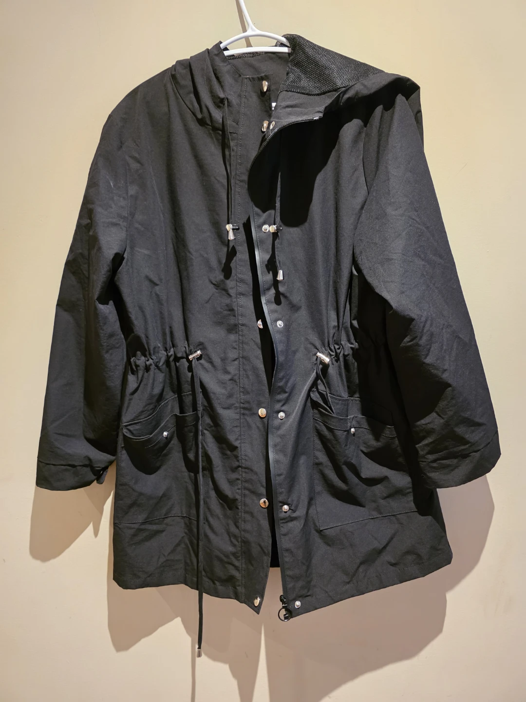 Black Hooded Drawstring Jacket