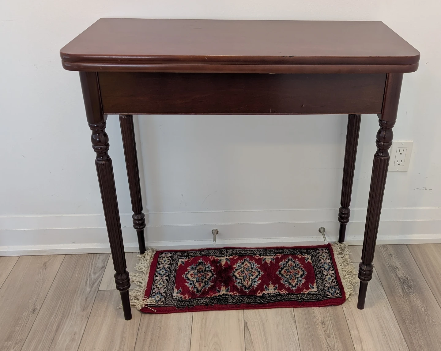 Bombay Company Console flip Top Table