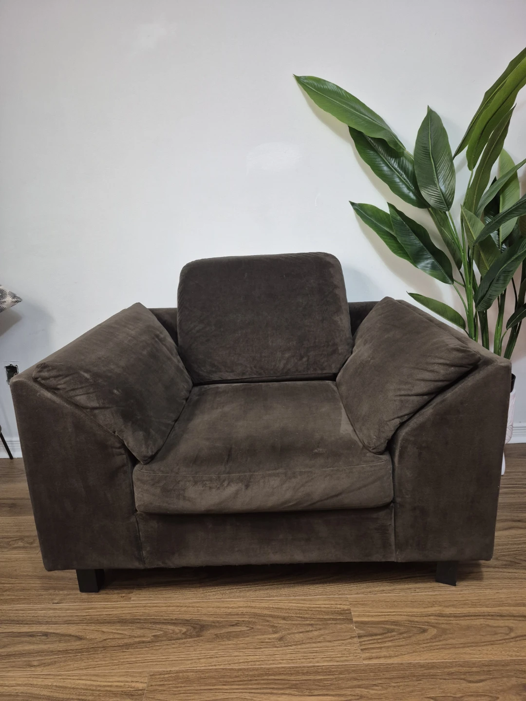 EQ3 Armchair – Brown - photo 2