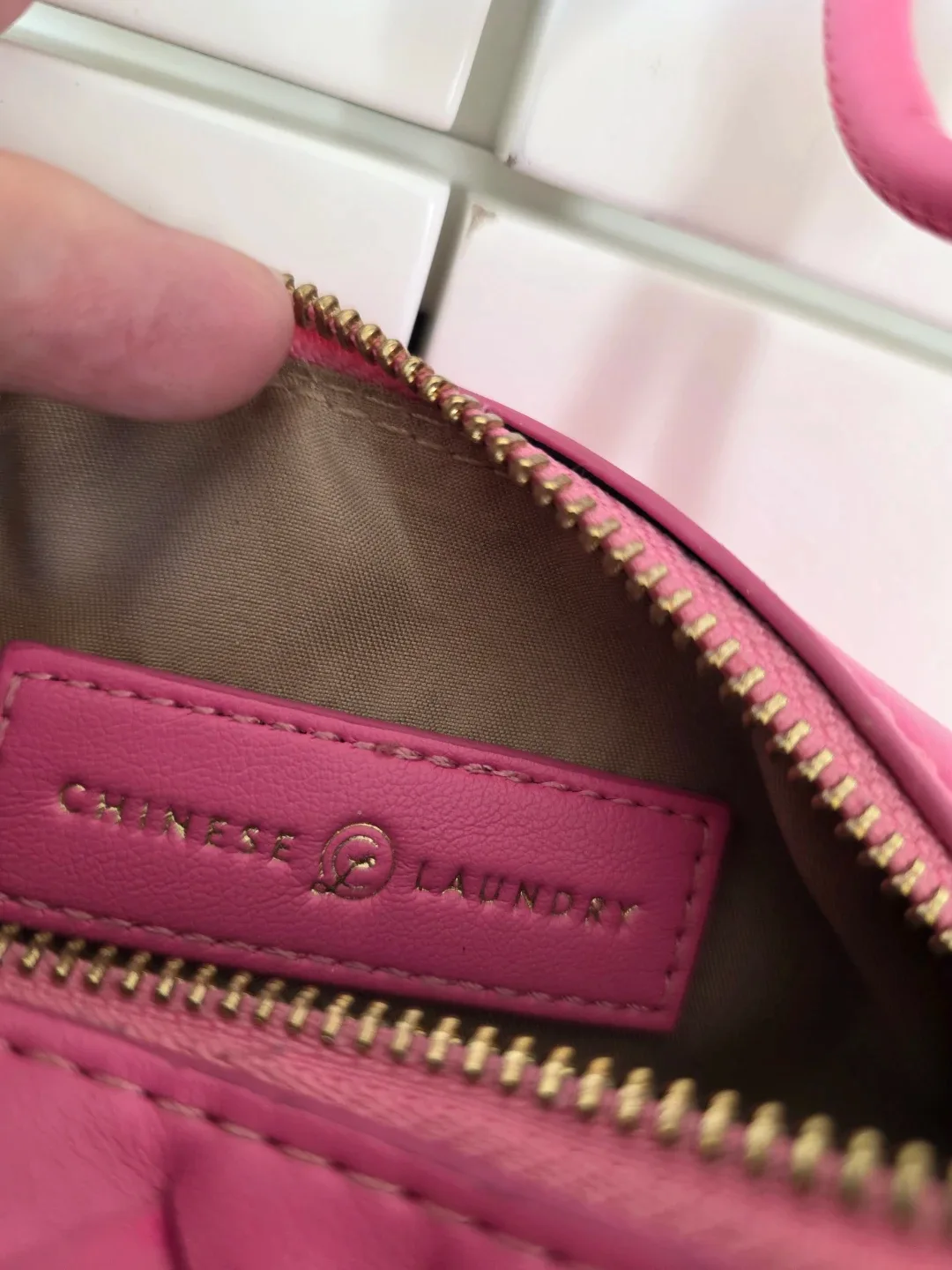 Chinese Laundry Pink Woven Crossbody Bag - photo 2