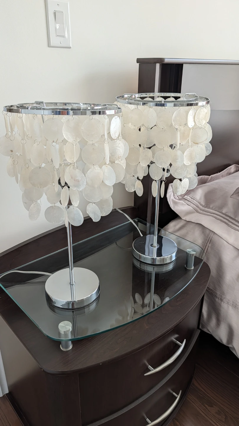 Pair of White Capiz Shell Table Lamps - photo 2