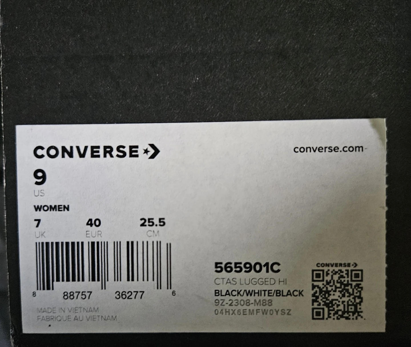 Converse CTAS Lugged Hi Black/White/Black Women's Size 7