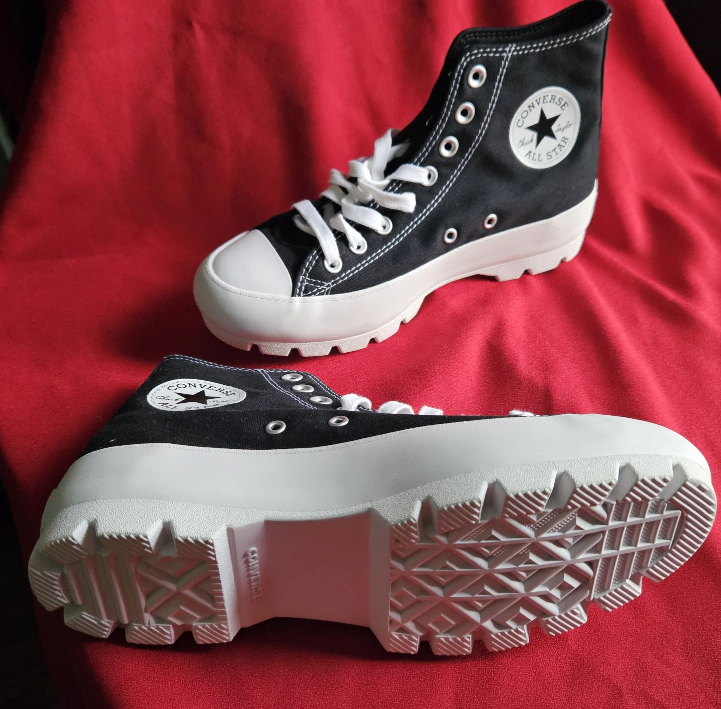 Converse CTAS Lugged Hi Black/White/Black Women's Size 7 - photo 2