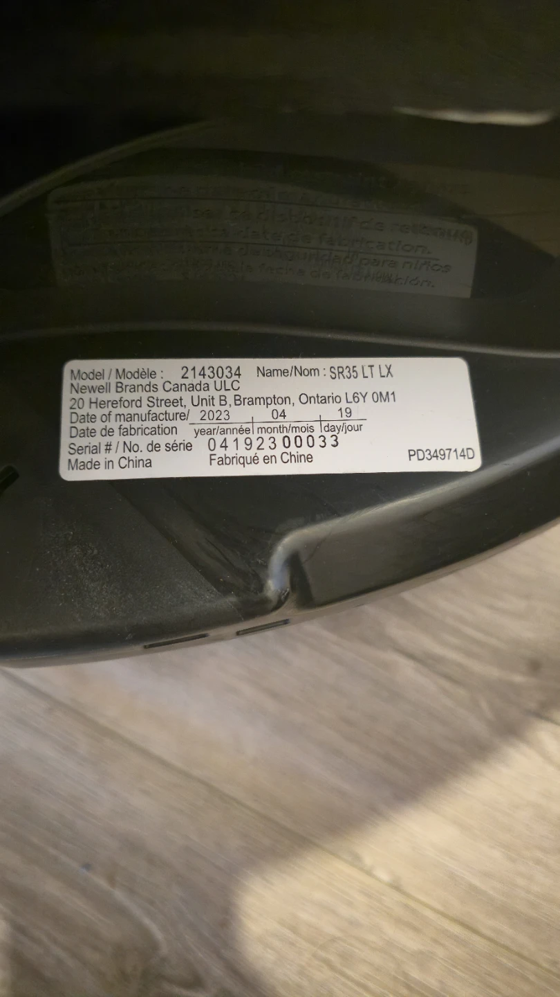 Graco SnugRide 35 Lite LX Infant Car Seat and Base - photo 5